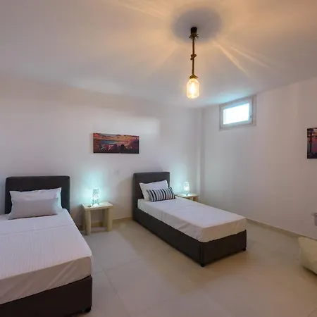 Cycladic Breeze Driósz