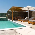 Cycladic Breeze