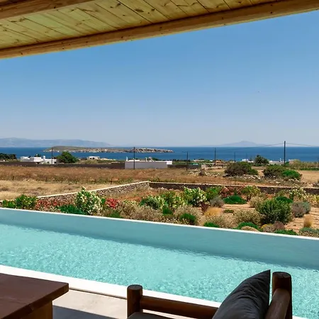 Cycladic Breeze Villa *