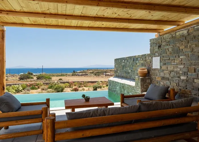 Cycladic Breeze Villa *