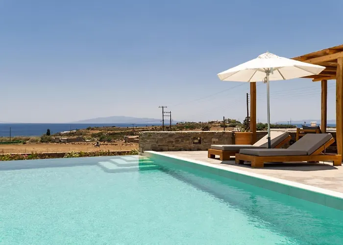 Cycladic Breeze Villa *