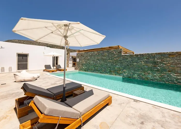 Cycladic Breeze Villa