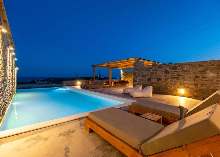 Cycladic Breeze Villa *